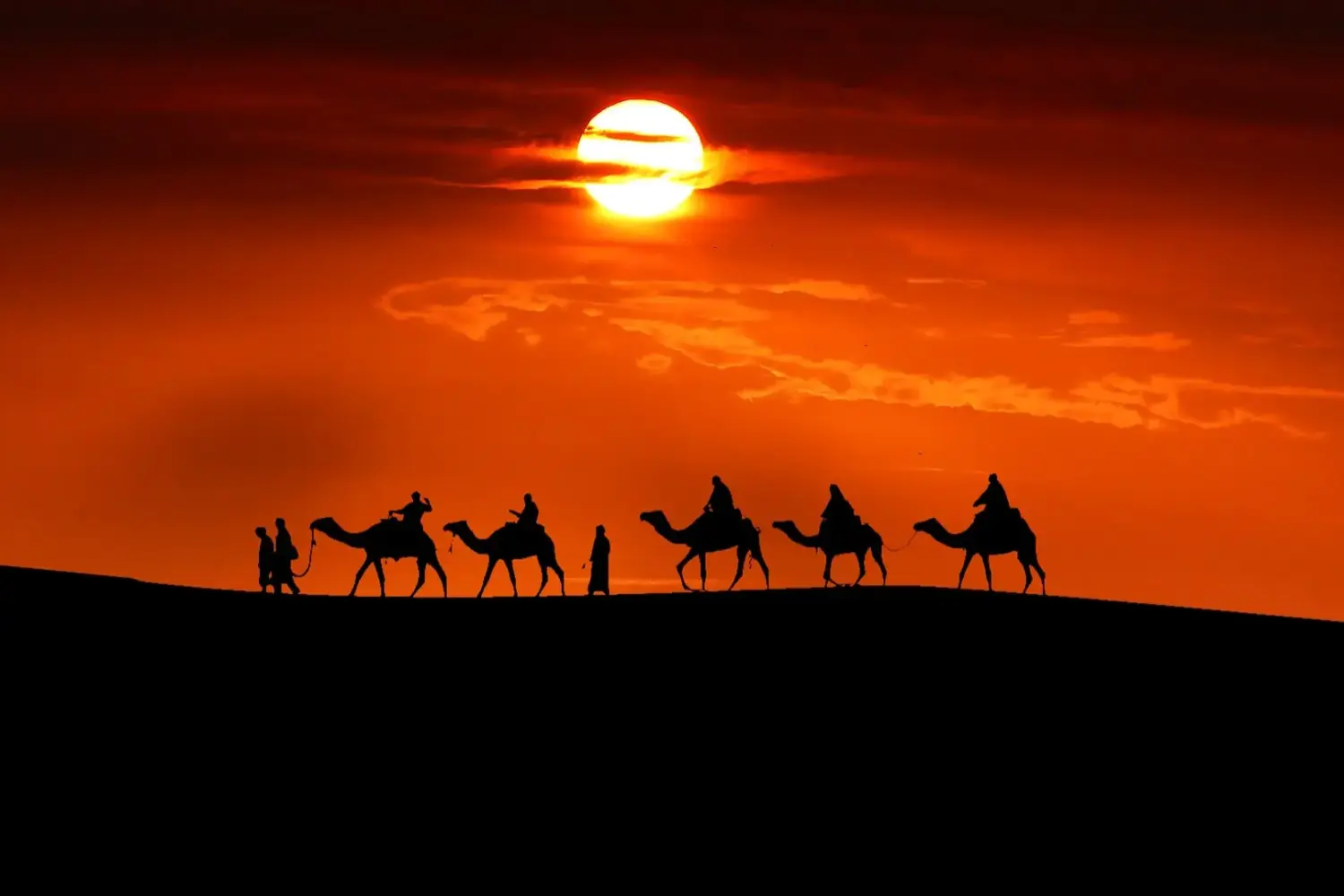 sunset in the Sahara Desert – 5-Day Sahara Tour from Marrakech