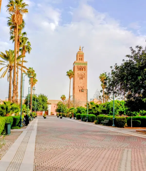 Koutoubia mosque surrounded by green gardens