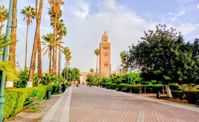 Koutoubia mosque surrounded by green gardens
