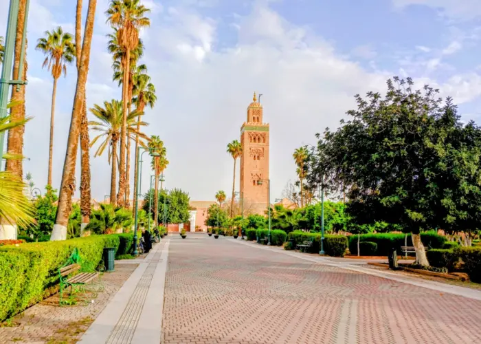 Koutoubia mosque surrounded by green gardens